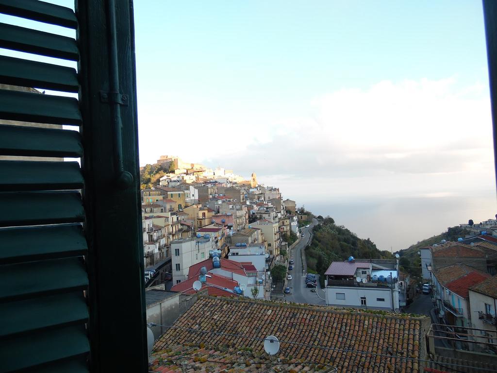Siciliana Apartment Caronia Екстериор снимка