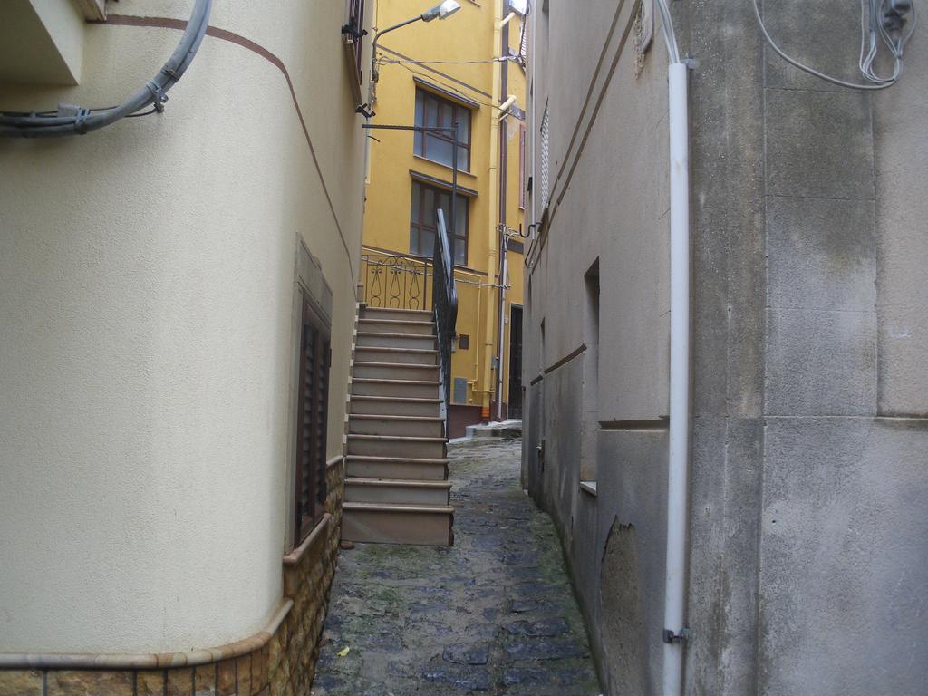 Siciliana Apartment Caronia Екстериор снимка