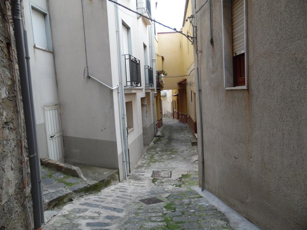 Siciliana Apartment Caronia Екстериор снимка