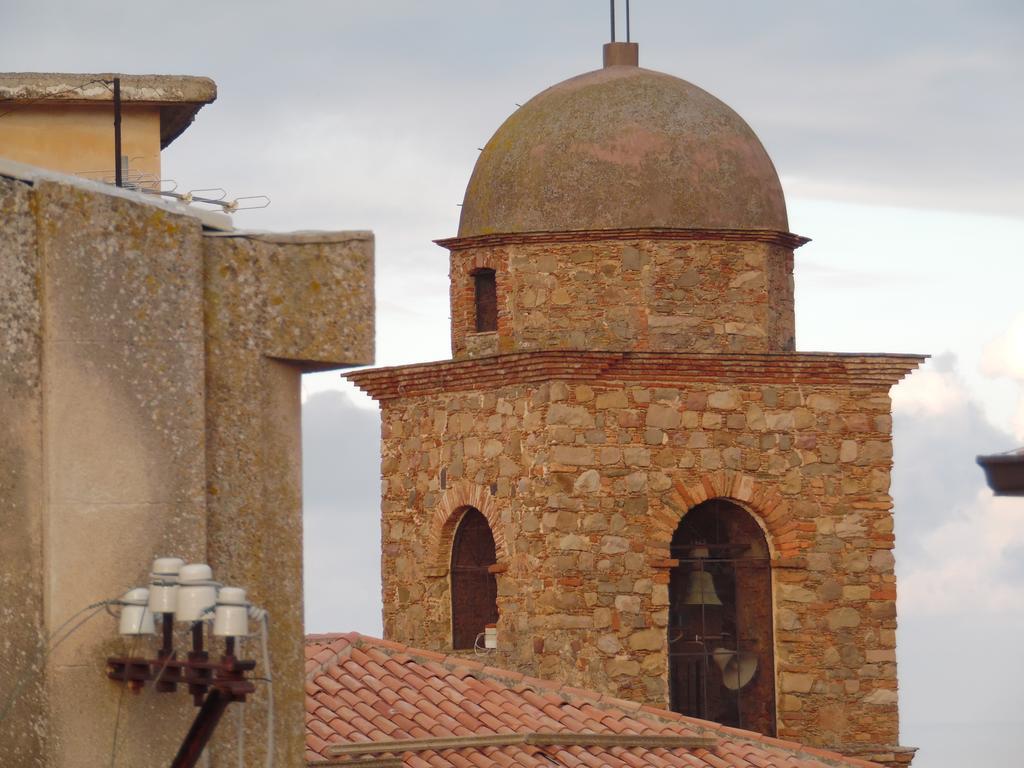 Siciliana Apartment Caronia Екстериор снимка