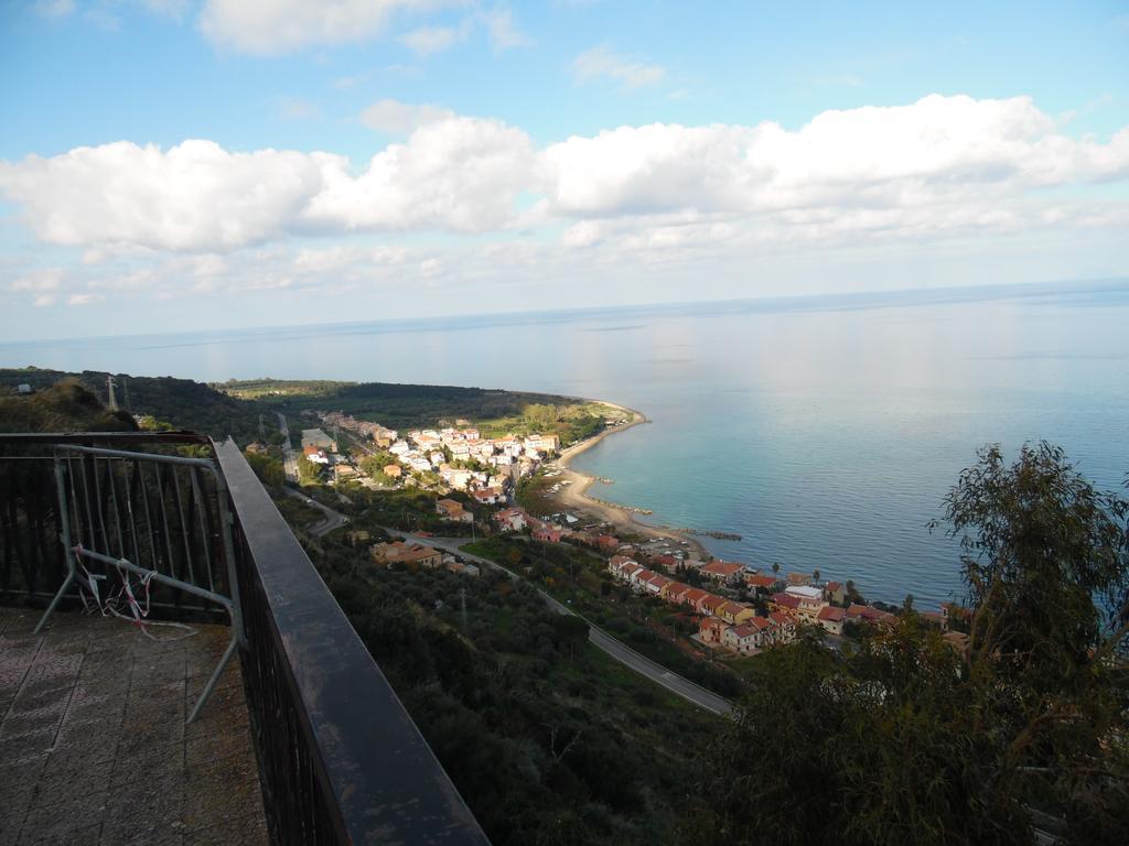 Siciliana Apartment Caronia Екстериор снимка